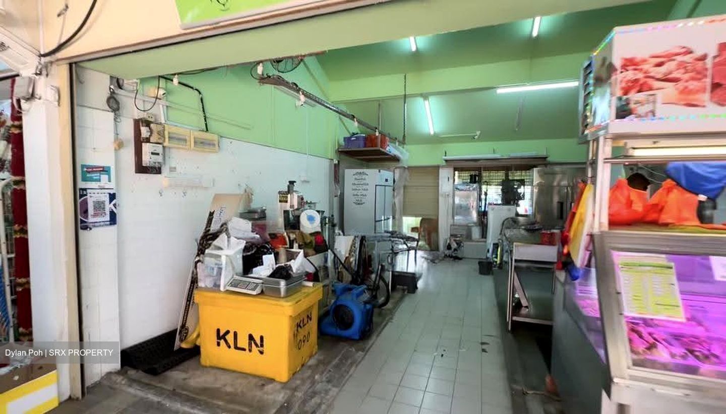 106 Yishun Ring Road (D27), Shop House #632089511